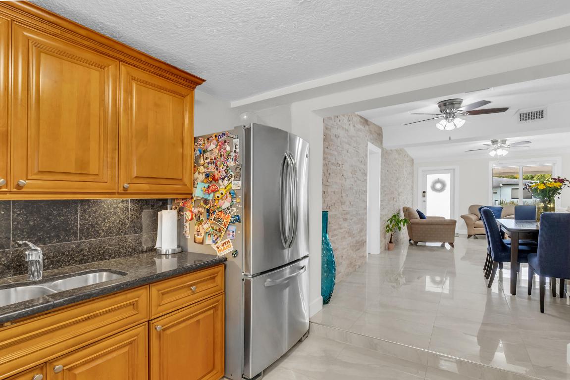 CORAL VILLAS - Residential