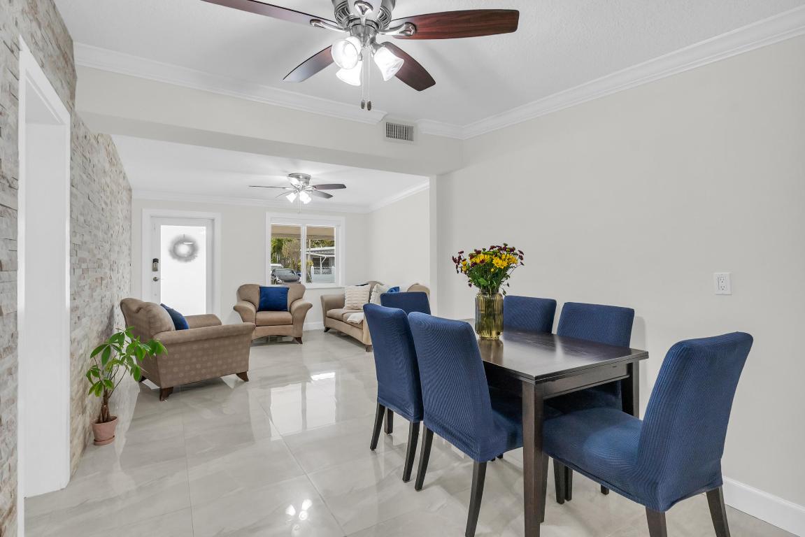 CORAL VILLAS - Residential