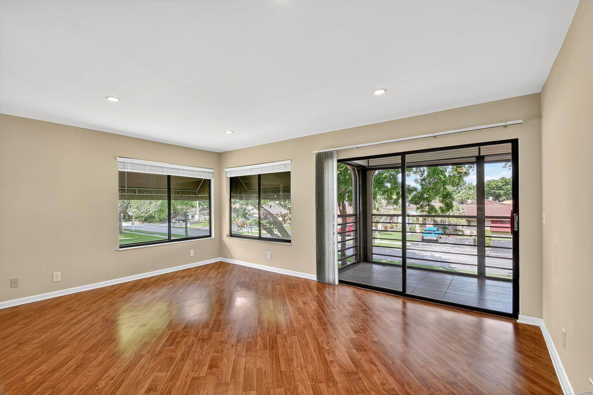 BANYAN SPRINGS/ROSEHILL C - Residential Lease