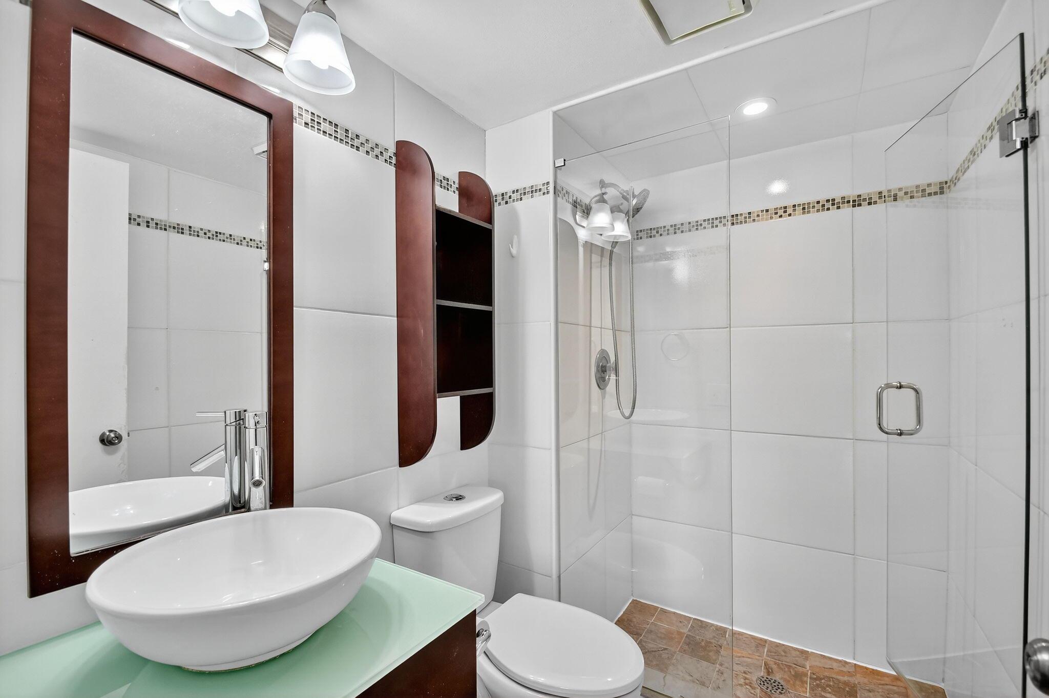 BANYAN SPRINGS/ROSEHILL C - Residential Lease