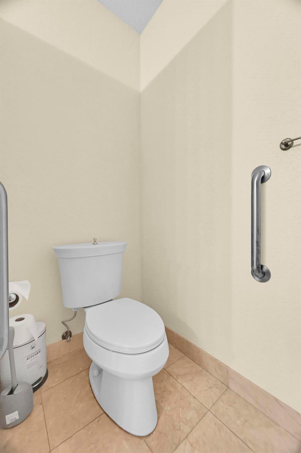 PARK PLACE CONDO - Residential