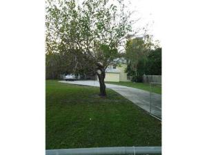 M E GOLDSMITHS S/D - Residential Lease