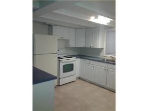 M E GOLDSMITHS S/D - Residential Lease