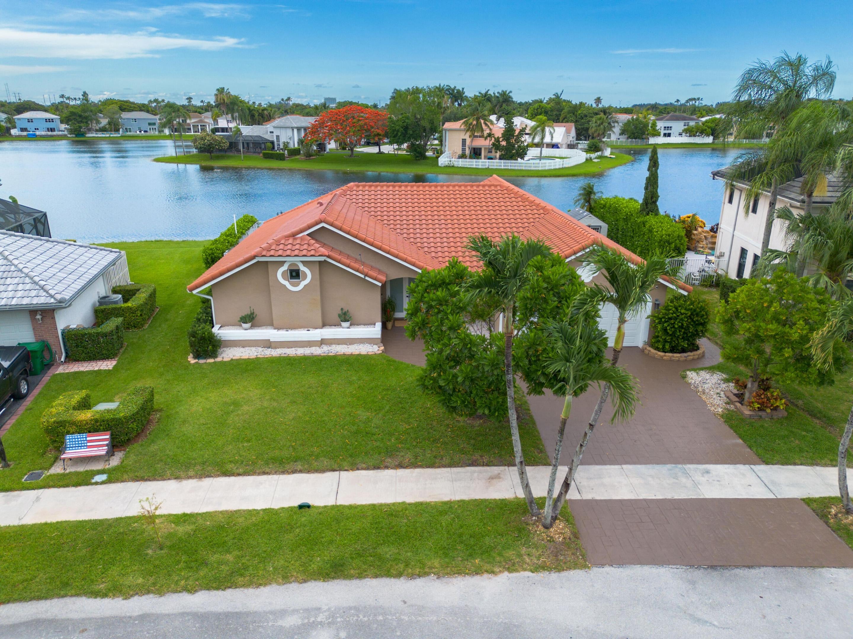 14211 Appalachian Trail, Davie FL 33325