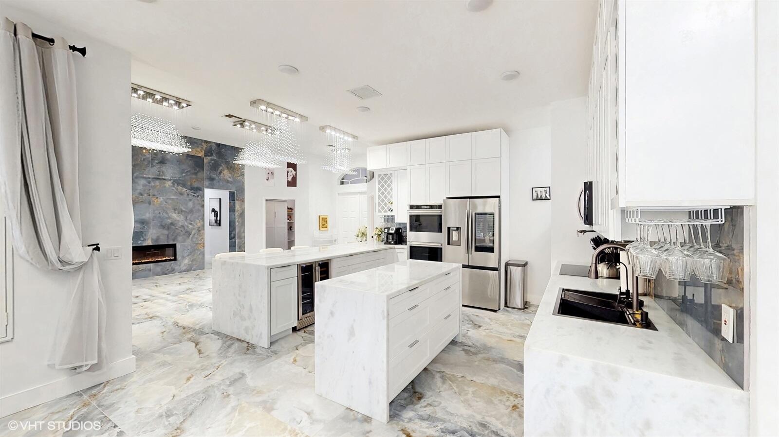 LAKEFIELD OF THE LANDINGS - Residential