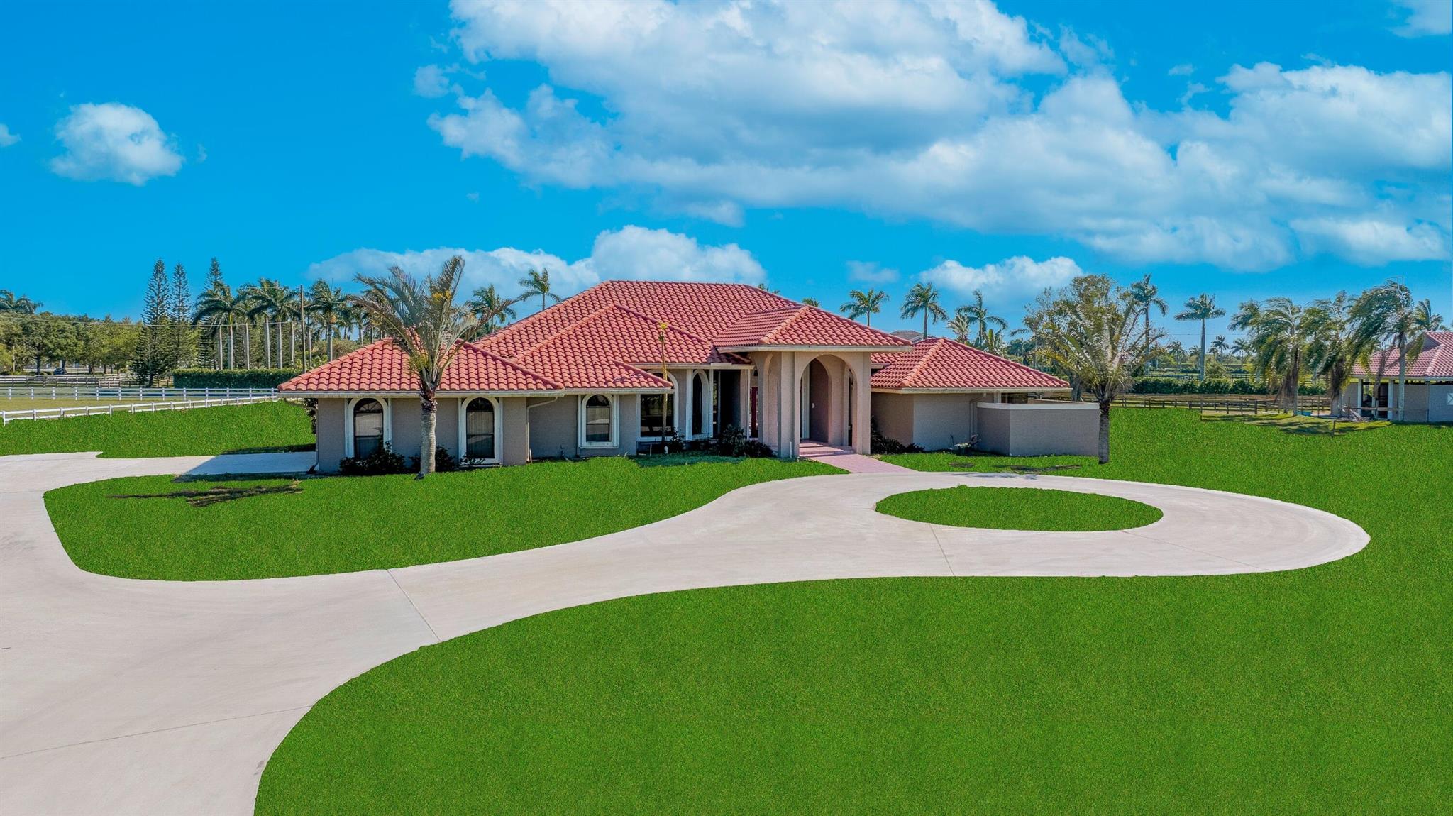 PALM BEACH POINT - Residential