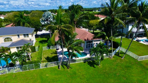 Tiny photo for 5574 Bermuda Dunes Circle, Lake Worth, FL 33463 (MLS # B26086121)