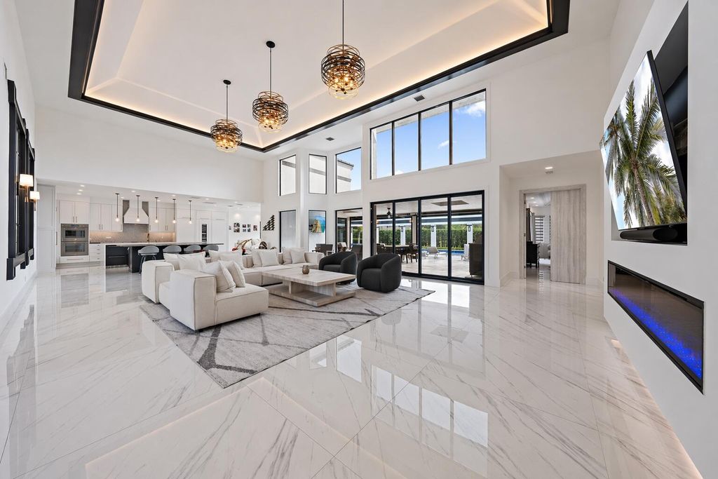 Photo of 13220 Sabal Chase, Palm Beach Gardens, FL 33418 (MLS # B26023336)