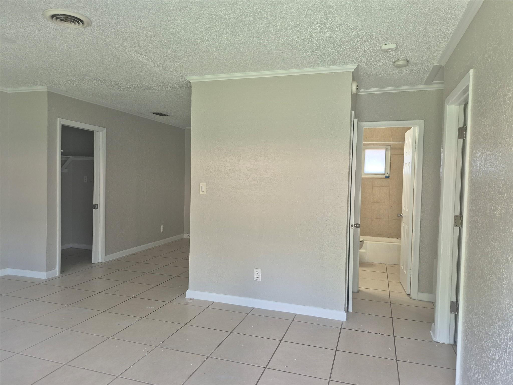Progresso 2-18 D - Residential Lease
