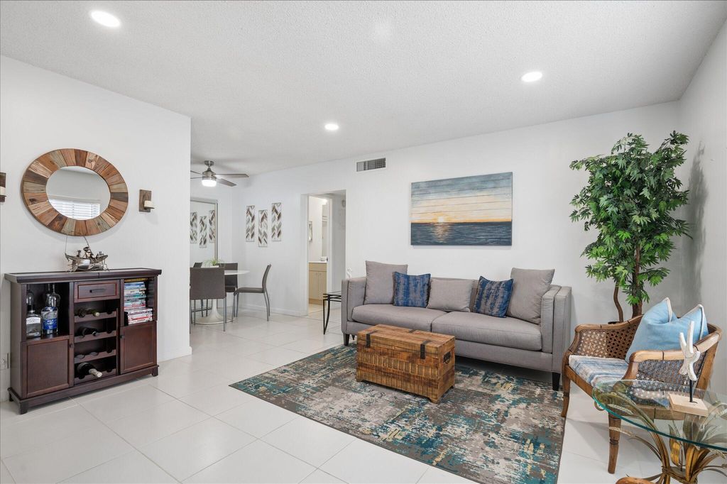 Photo of 2210 NE 67th Street #1211, Fort Lauderdale, FL 33308 (MLS # B26029243)