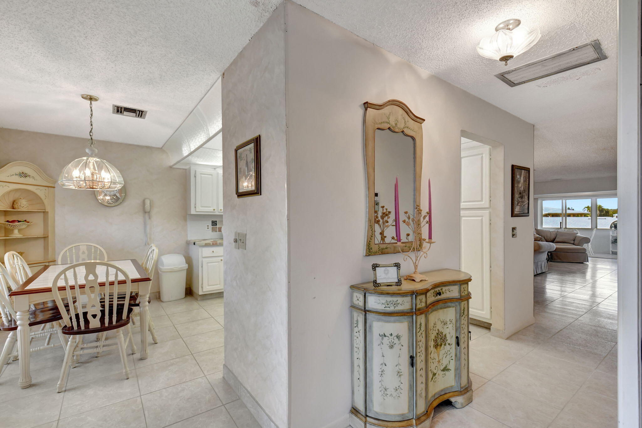 1670 NW 18TH Avenue 202