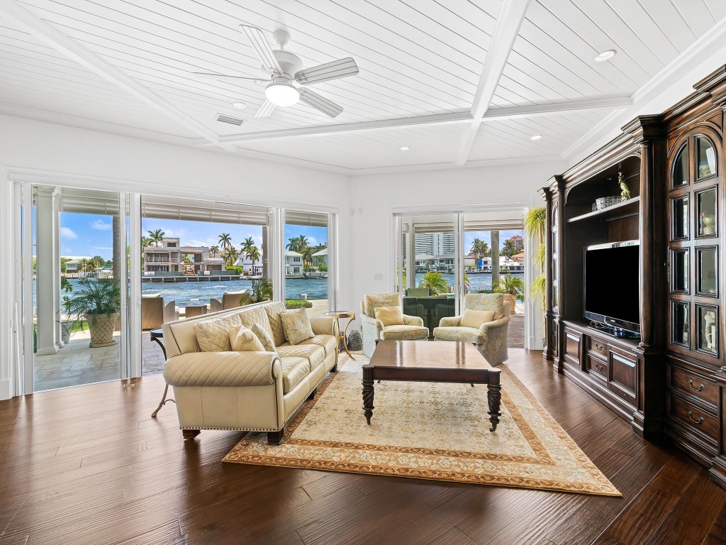 CORAL RIDGE - Residential