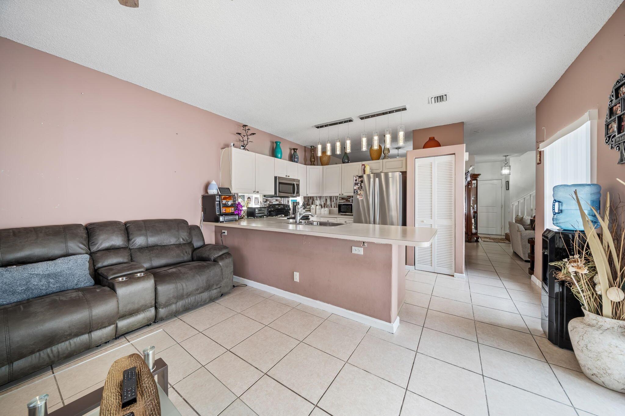 WINSTON TRAILS PAR 11 - Residential