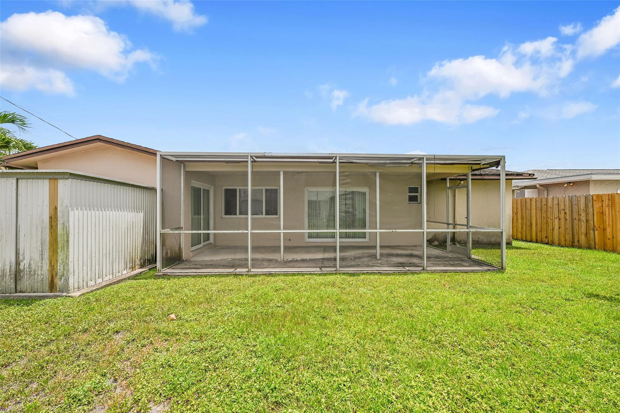 Sunrise Golf Village - Residential