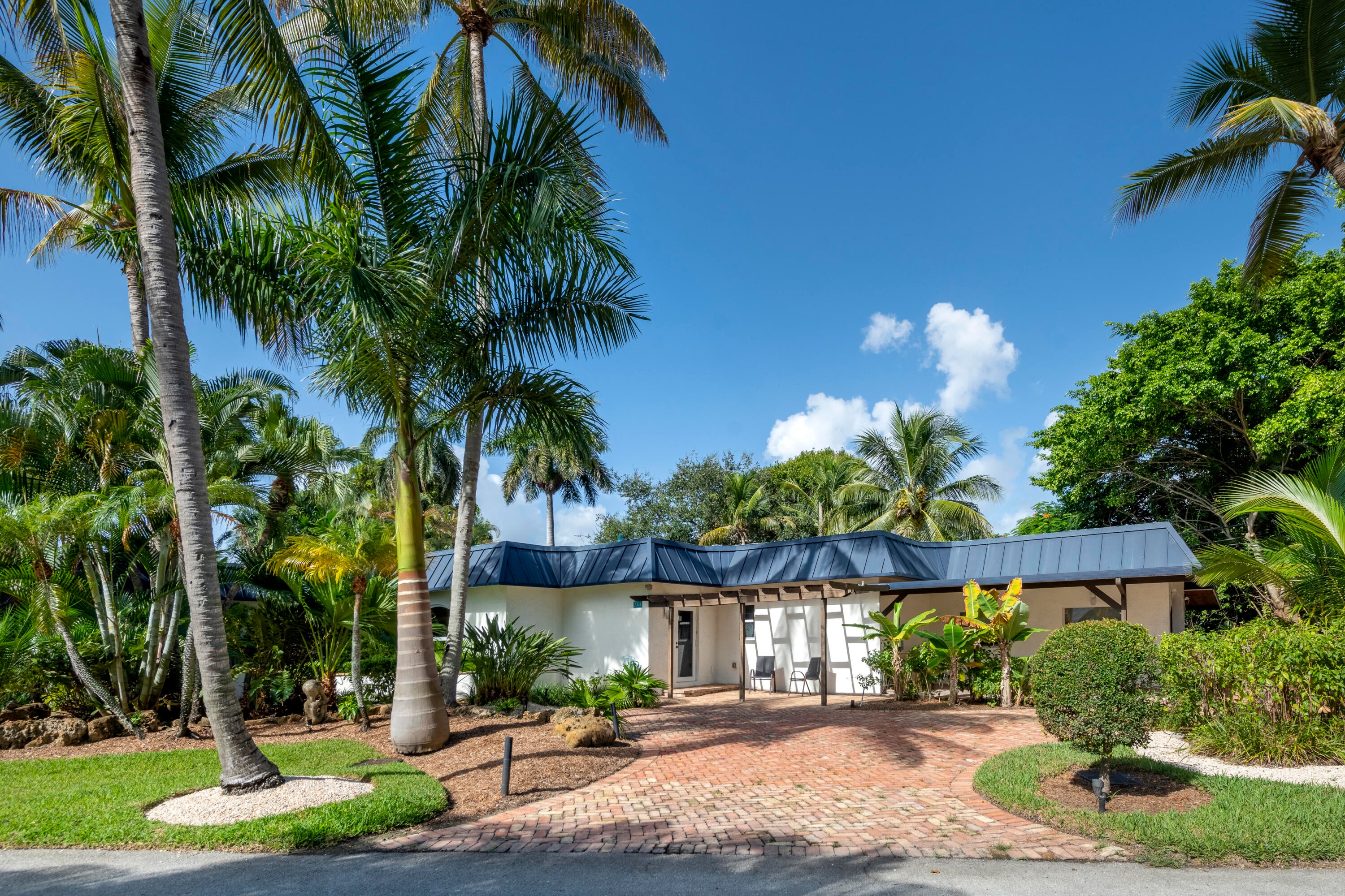 2314 Desota Drive