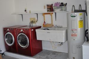 LAURELWOOD SUB UNIT 4 - Residential