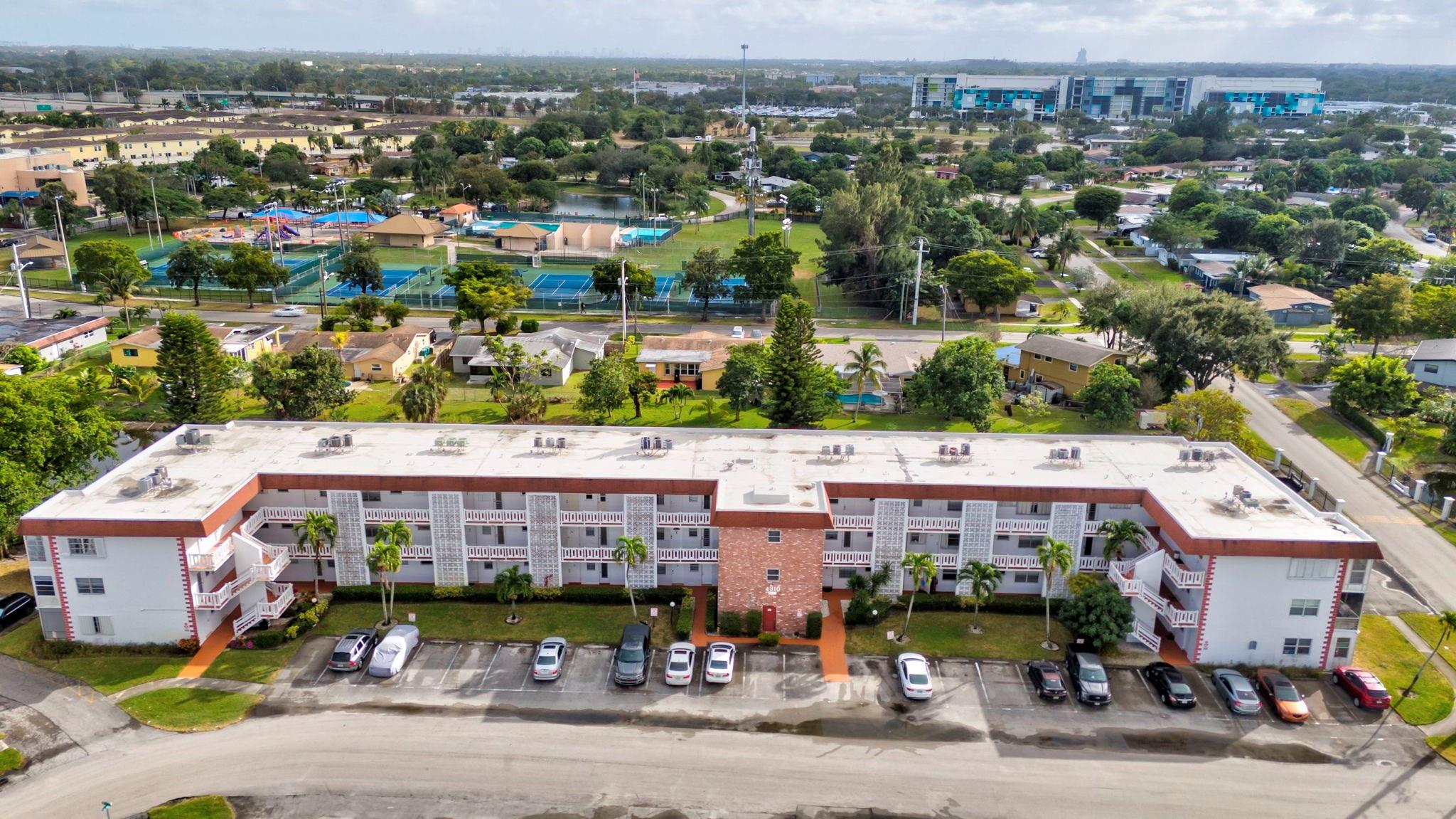 Park South Eleven Inc Con - Residential Lease