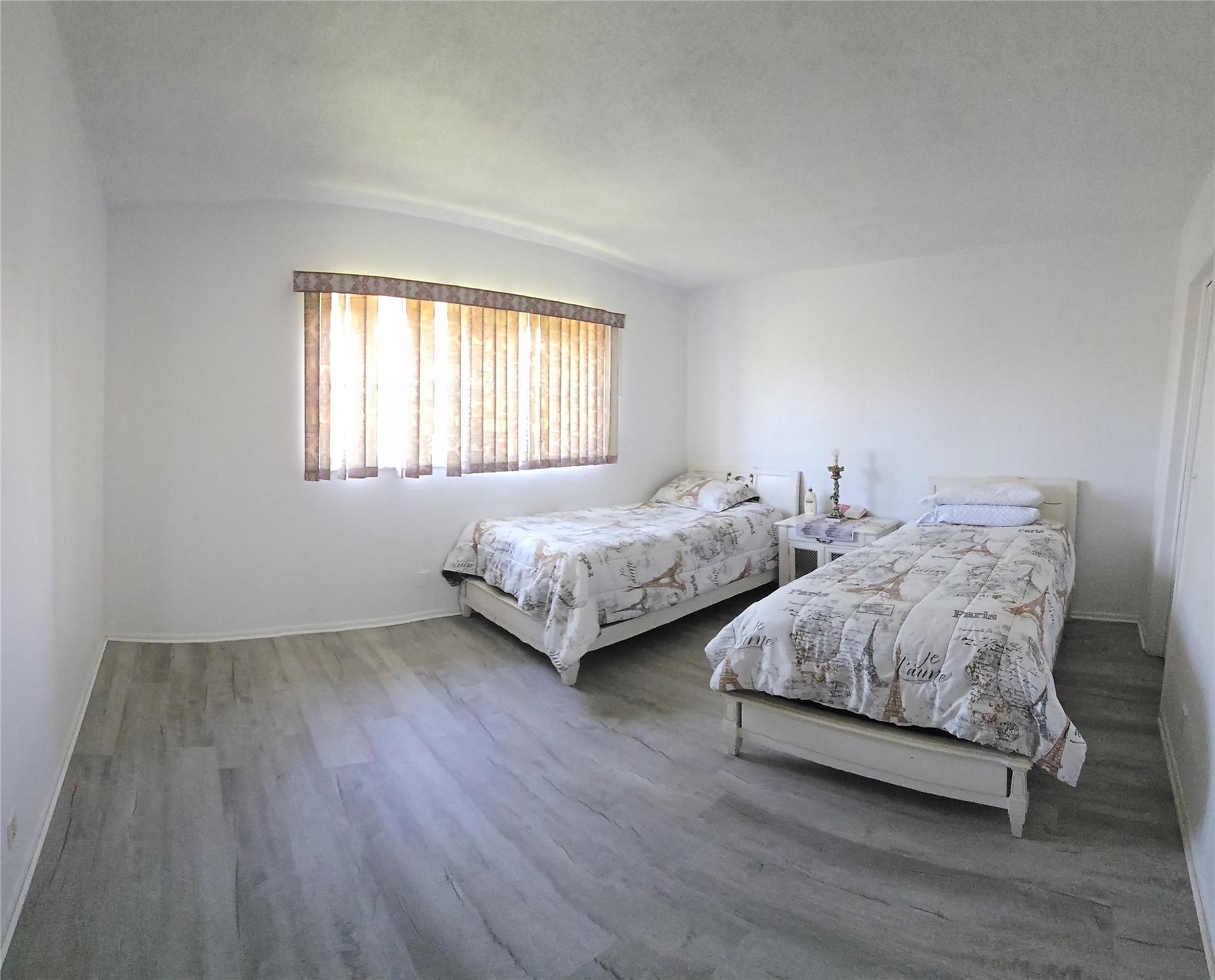 Park South Eleven Inc Con - Residential Lease