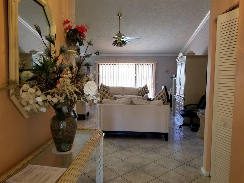 HUNTINGTON WOODS - Residential