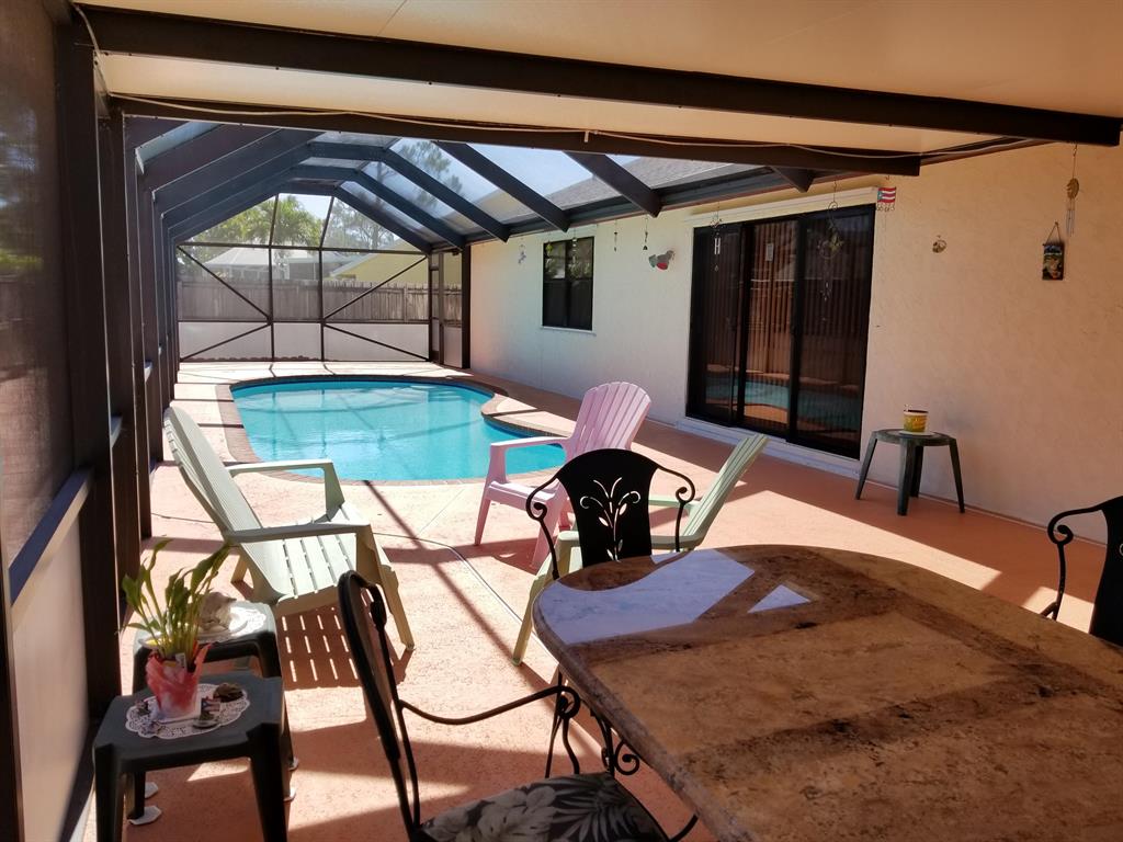 HUNTINGTON WOODS - Residential