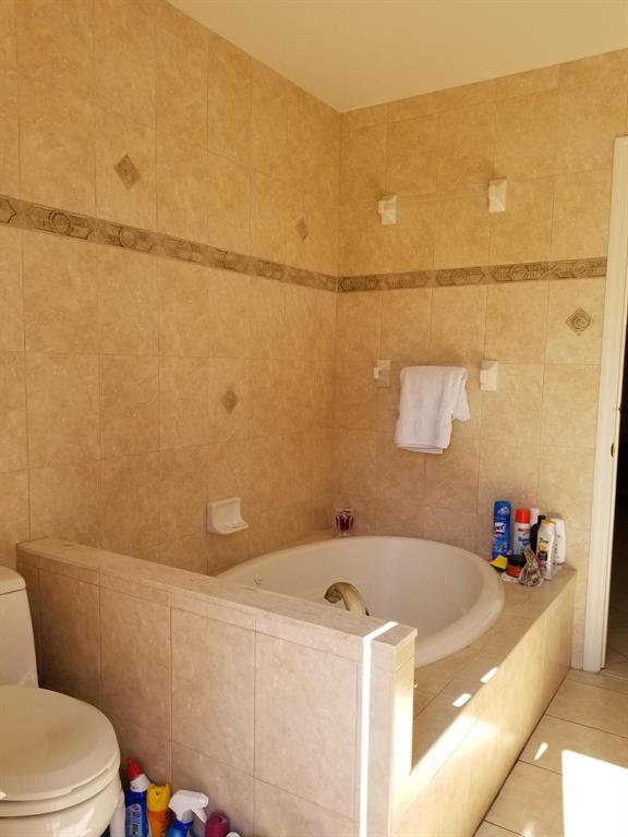 HUNTINGTON WOODS - Residential