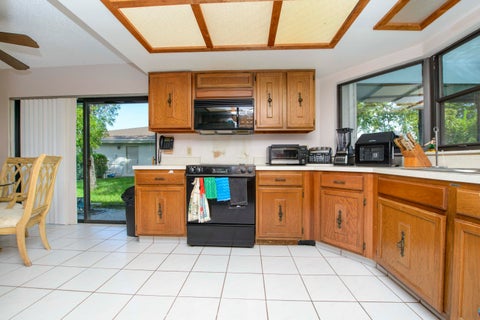 Tiny photo for 12403 Westhall Place, Wellington, FL 33414 (MLS # B26054390)