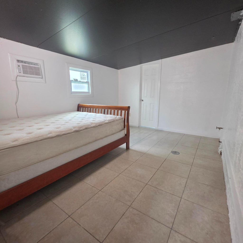 Photo of 7400 Raleigh Street, Hollywood, FL 33024 (MLS # B26077978)