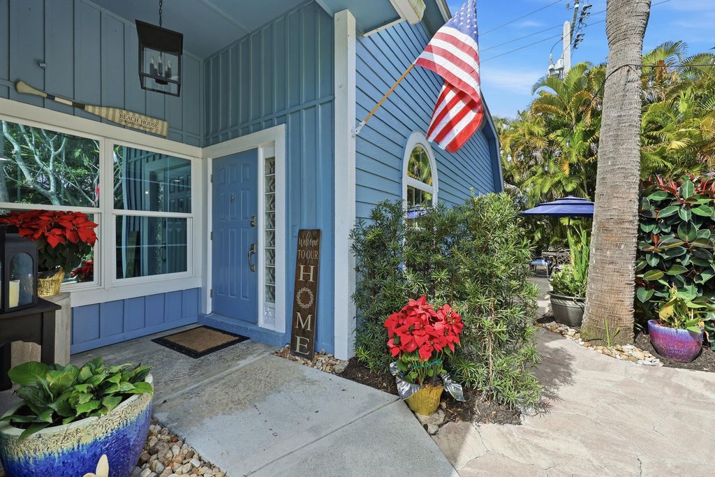 Photo of 114 Ocean Dunes Circle Circle, Jupiter, FL 33477 (MLS # R11161100)