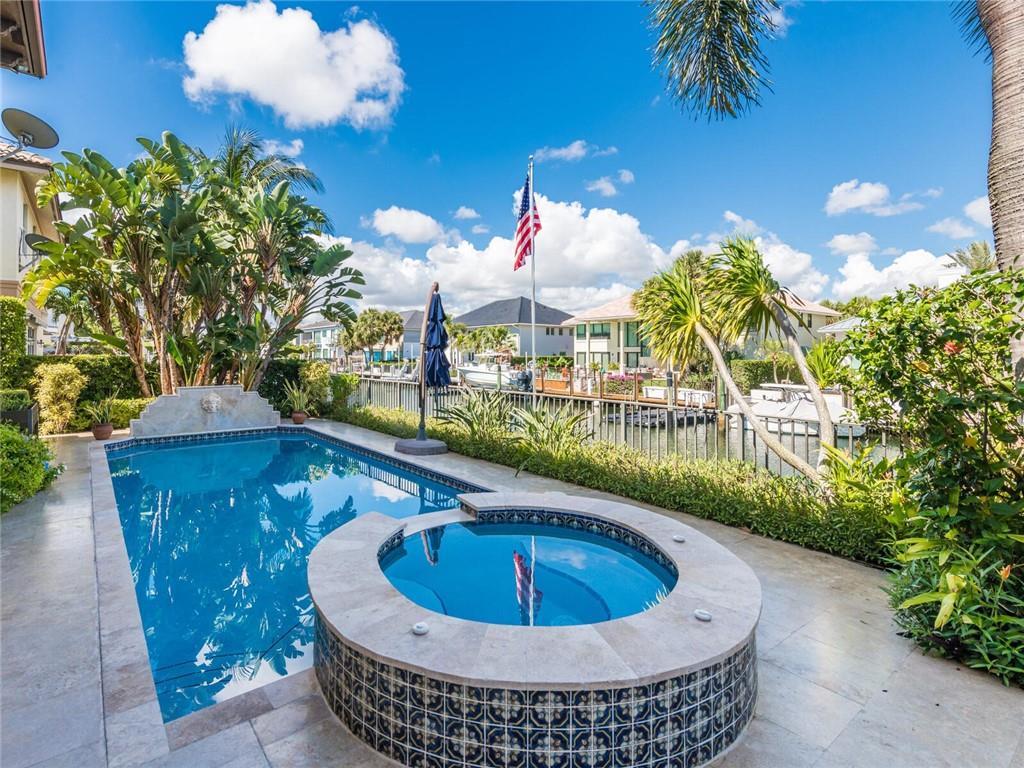 Venetian Isles 1st Sec 43 - Residential