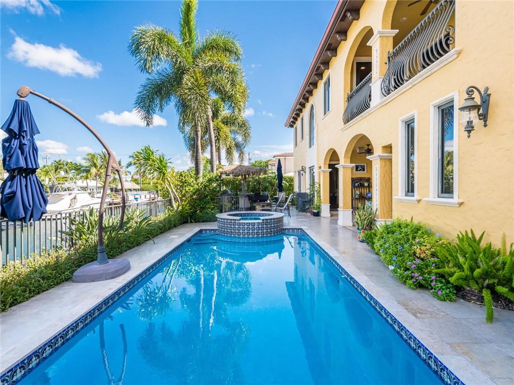 Venetian Isles 1st Sec 43 - Residential