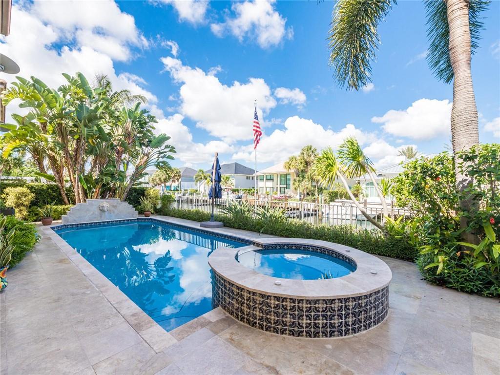 Venetian Isles 1st Sec 43 - Residential