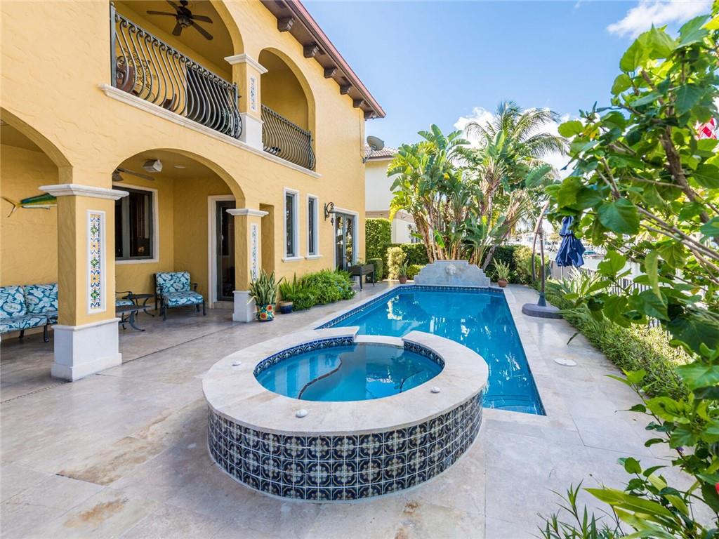 Venetian Isles 1st Sec 43 - Residential