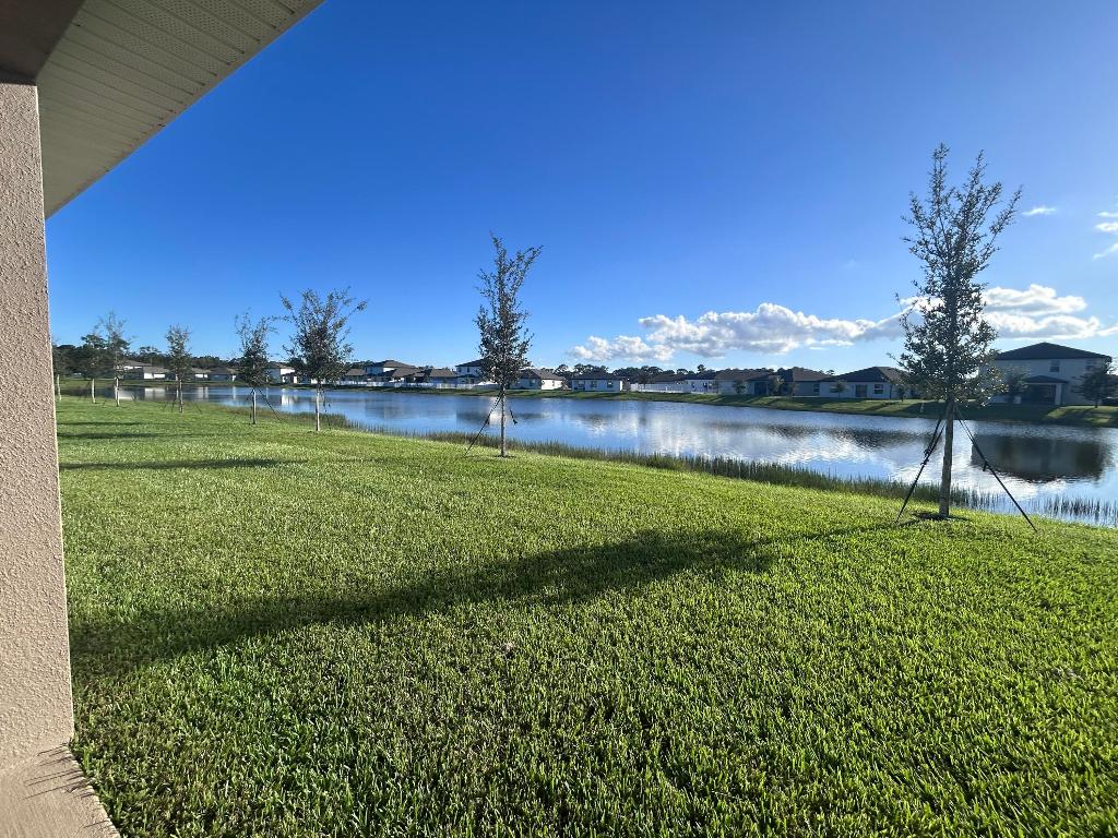 WATERSTONE PHASE THREE - Residential