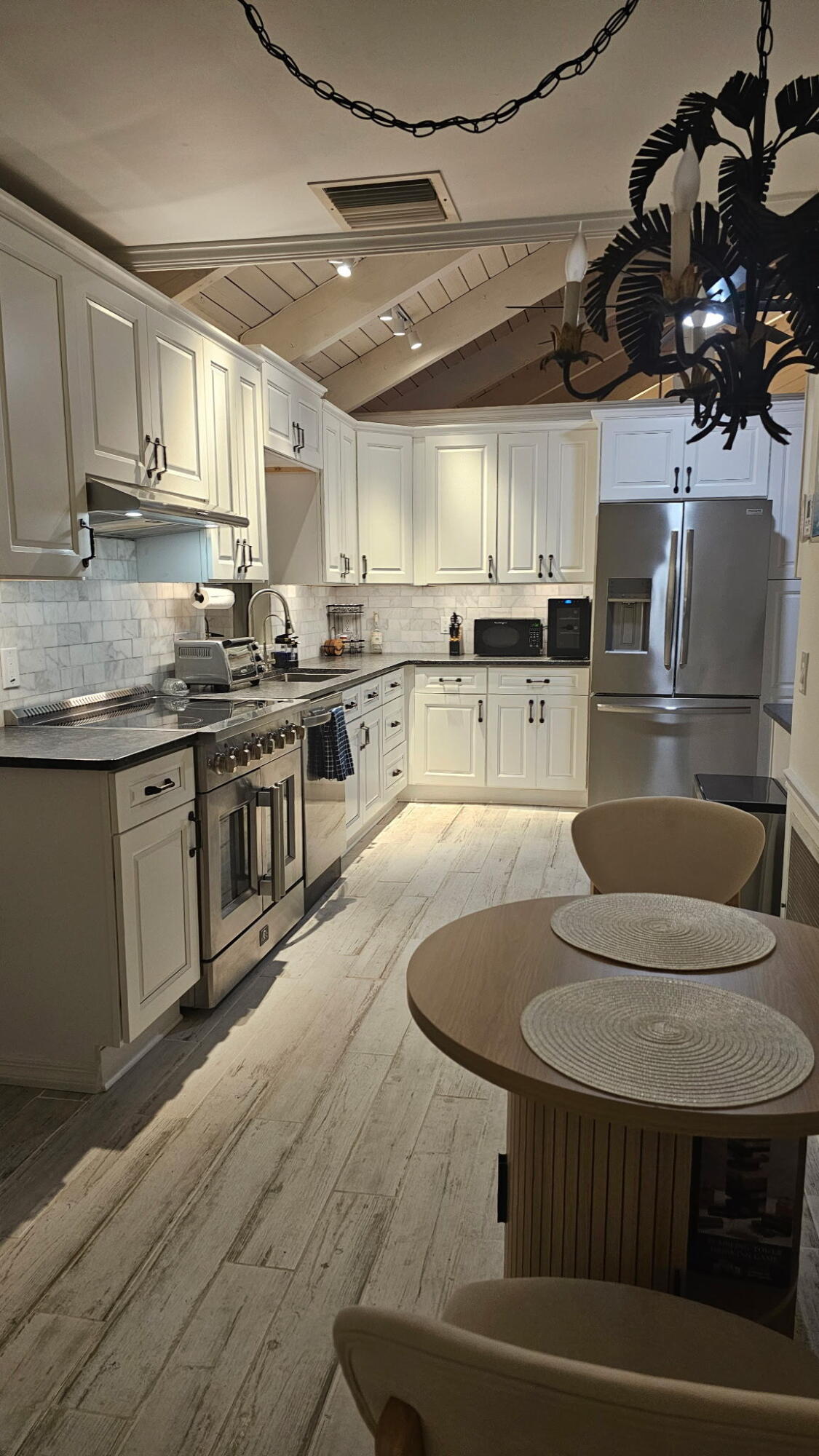 COASTAL COVES UNIT 1 - Residential Lease
