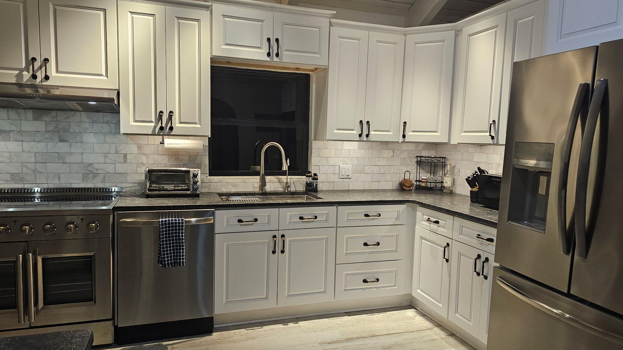 COASTAL COVES UNIT 1 - Residential Lease
