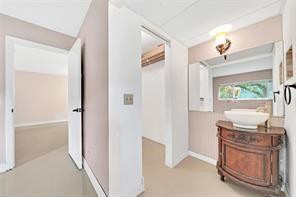 ORIOLE GOLF & TENNIS CLUB CONDO - Residential Lease