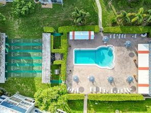 ORIOLE GOLF & TENNIS CLUB CONDO - Residential Lease