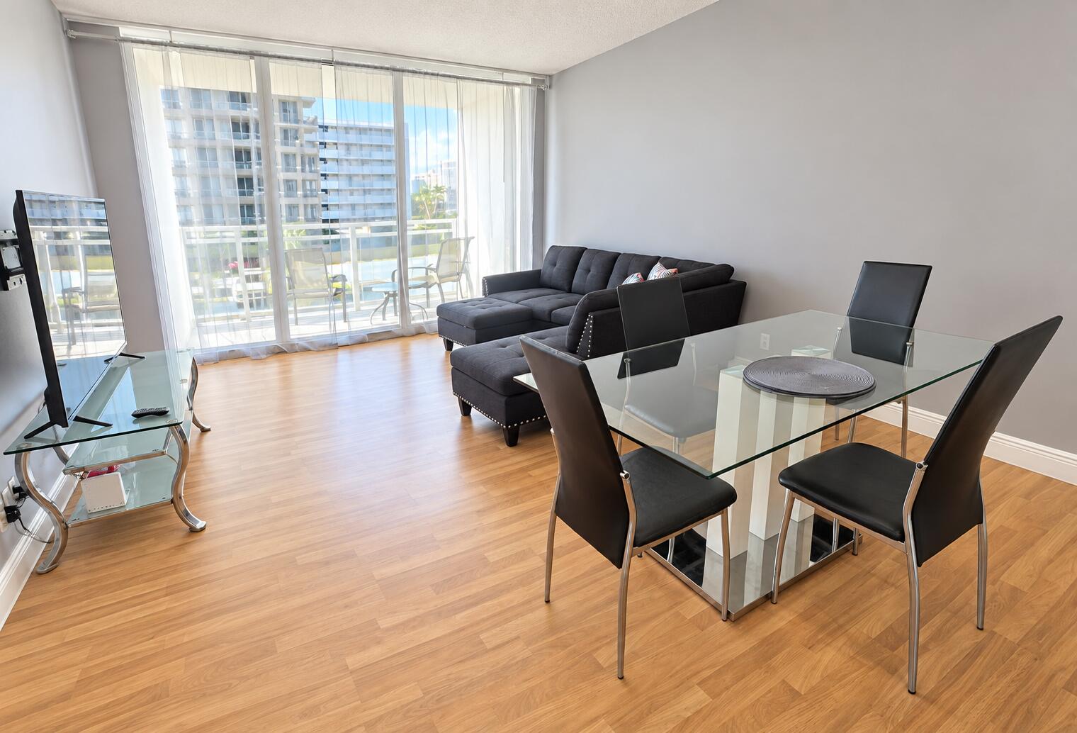 2030 S OCEAN Drive 211