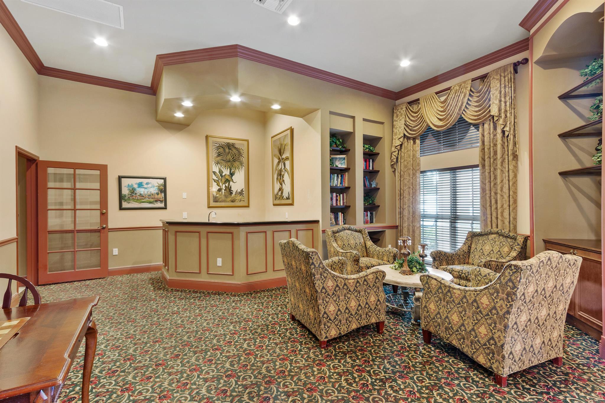 HYPOLUXOS MARINERS CAY CO - Residential Lease