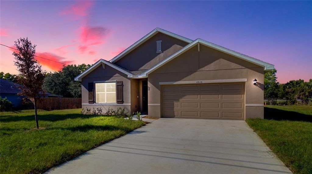 Photo of 6810 NW Monoco Court, Port Saint Lucie, FL 34983 (MLS # F10512628)
