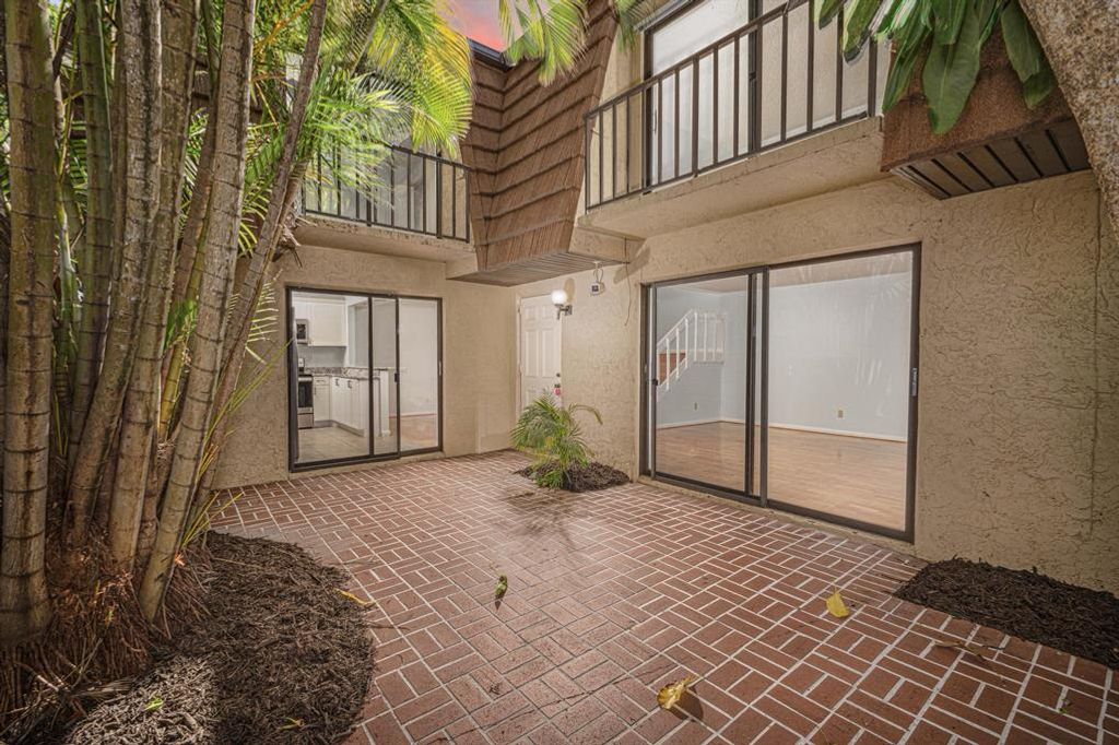 Photo of 1302 Nebraska Avenue #1c, Fort Pierce, FL 34950 (MLS # R10872180)