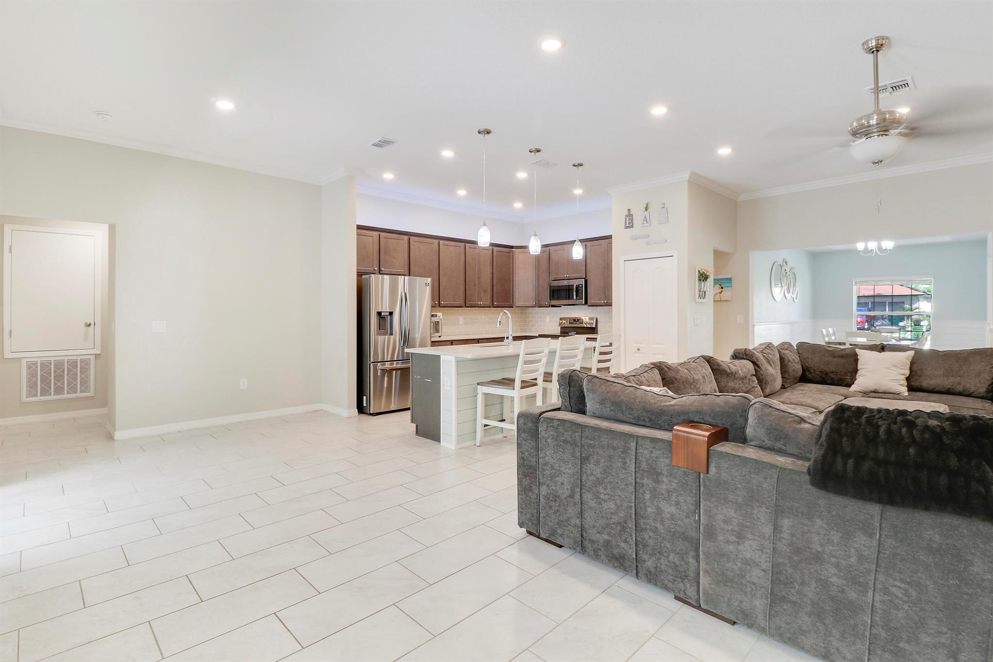 PORT ST LUCIE SECTION 44 - Residential