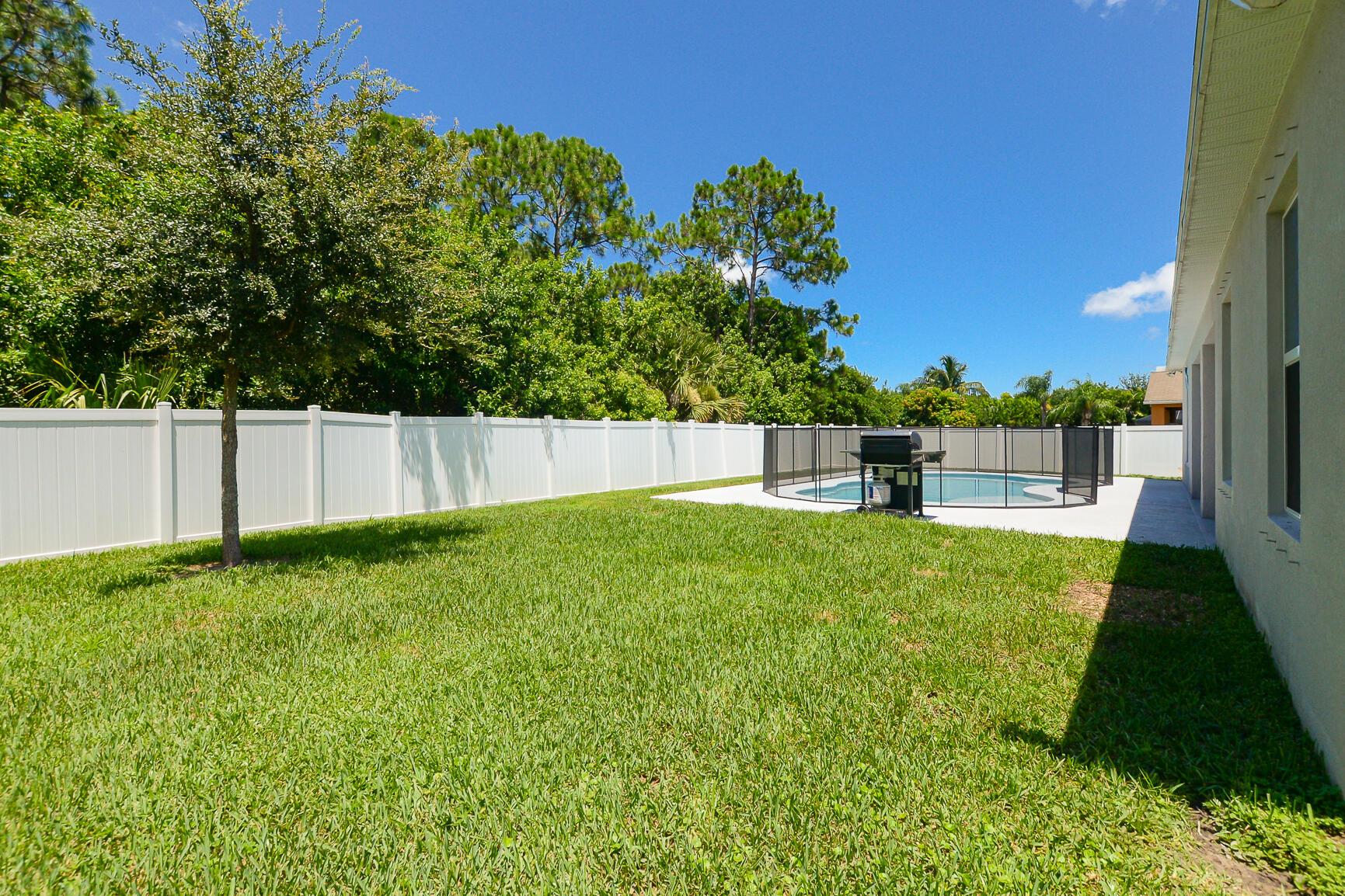PORT ST LUCIE SECTION 44 - Residential