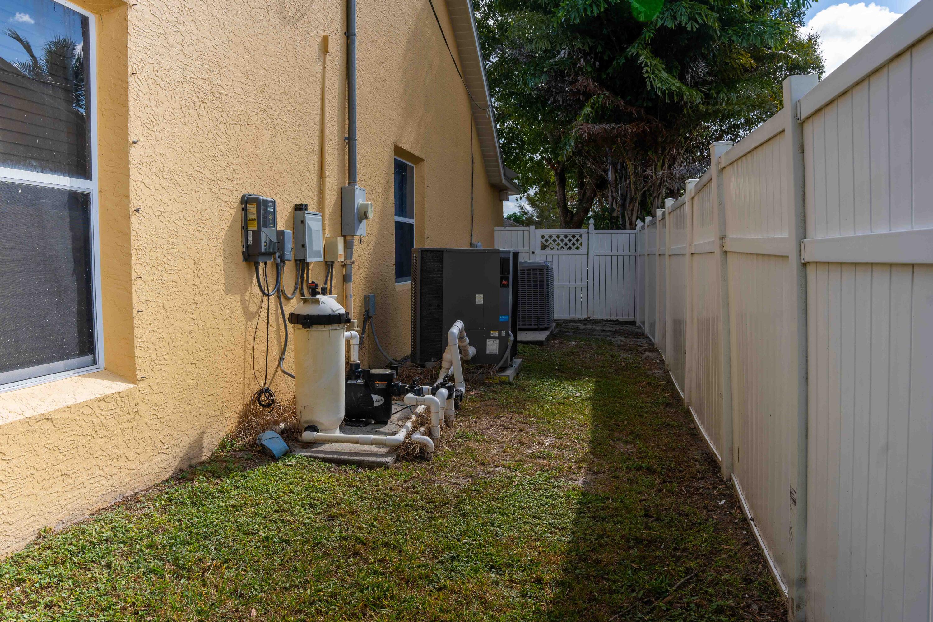 PORT ST LUCIE SECTION 39 - Residential