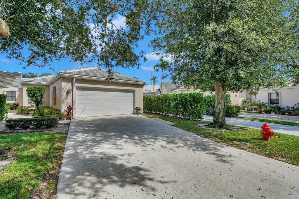 Photo of 1022 Island Manor Drive, Greenacres, FL 33413 (MLS # R10924161)