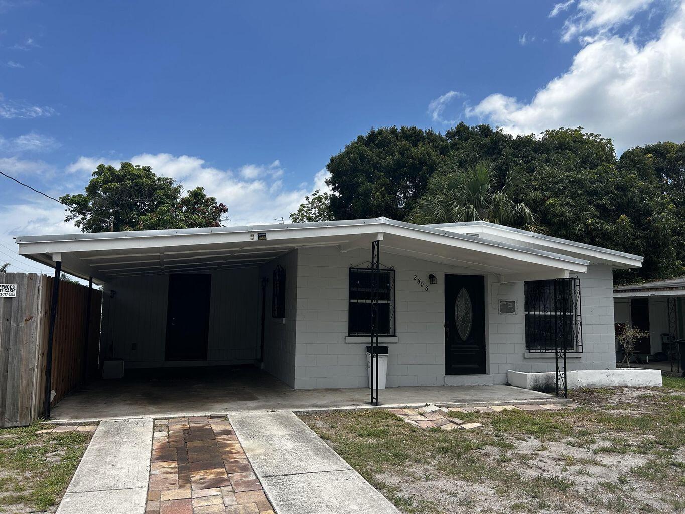 This concrete block home offers the perfect blend of value and location. Situated in a well-established area of Fort Pierce, you're just minutes from shopping, schools, parks, and major roadways, making commuting and daily errands easy.Inside, the home features tile flooring throughout and a practical floor plan. Outside, enjoy a spacious fenced yard with room for pets, play, or outdoor gatherings. With no HOA, you have the freedom to use the property as you wish.Whether you're a first-time homebuyer, investor, or someone looking for an affordable home in a growing area, this property checks all the boxes.