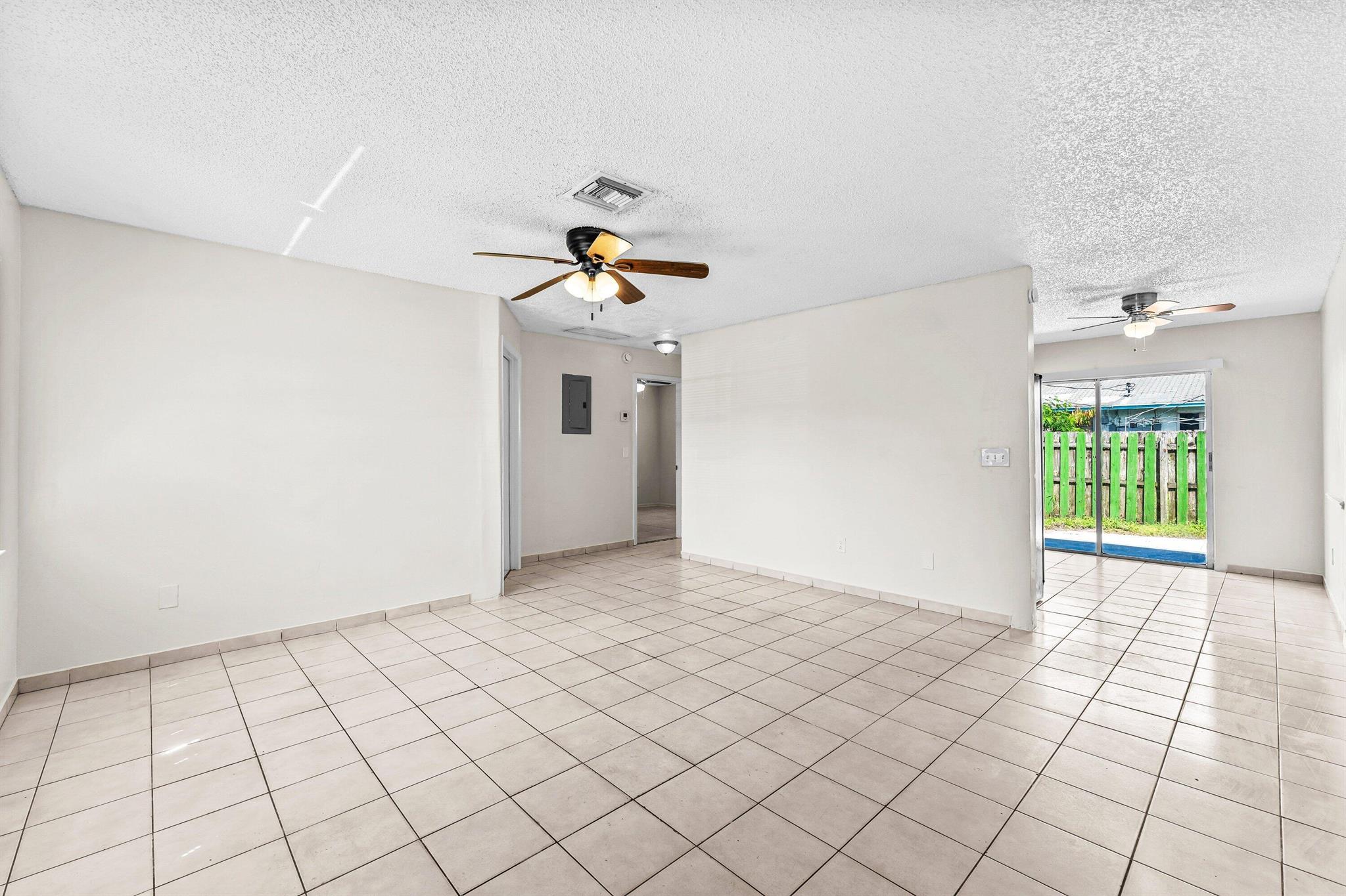 Gulfstream Apartments - Residential Lease