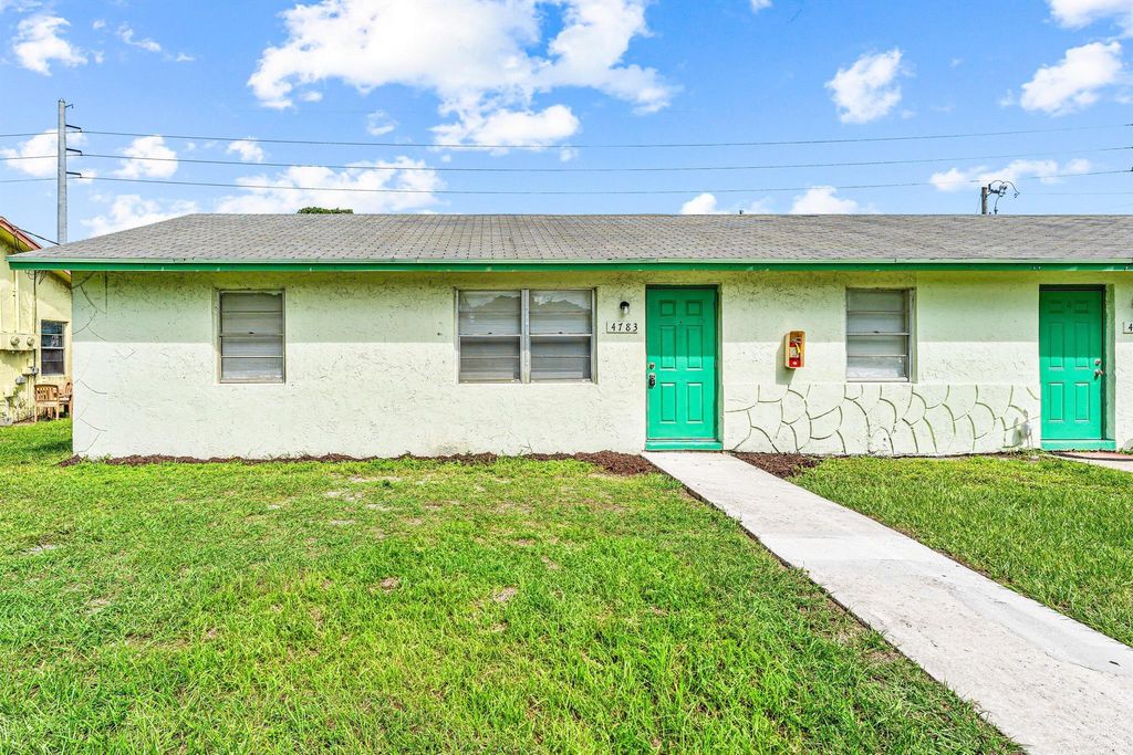 Photo of 4783 Gulfstream Road, Lake Worth, FL 33461 (MLS # R11132355)