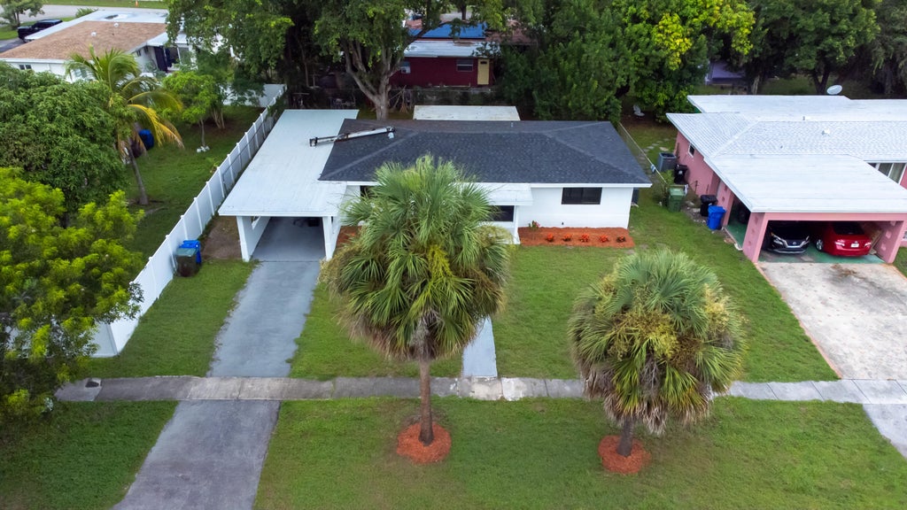 Photo of 810 Wyoming Avenue, Fort Lauderdale, FL 33312 (MLS # B26086459)