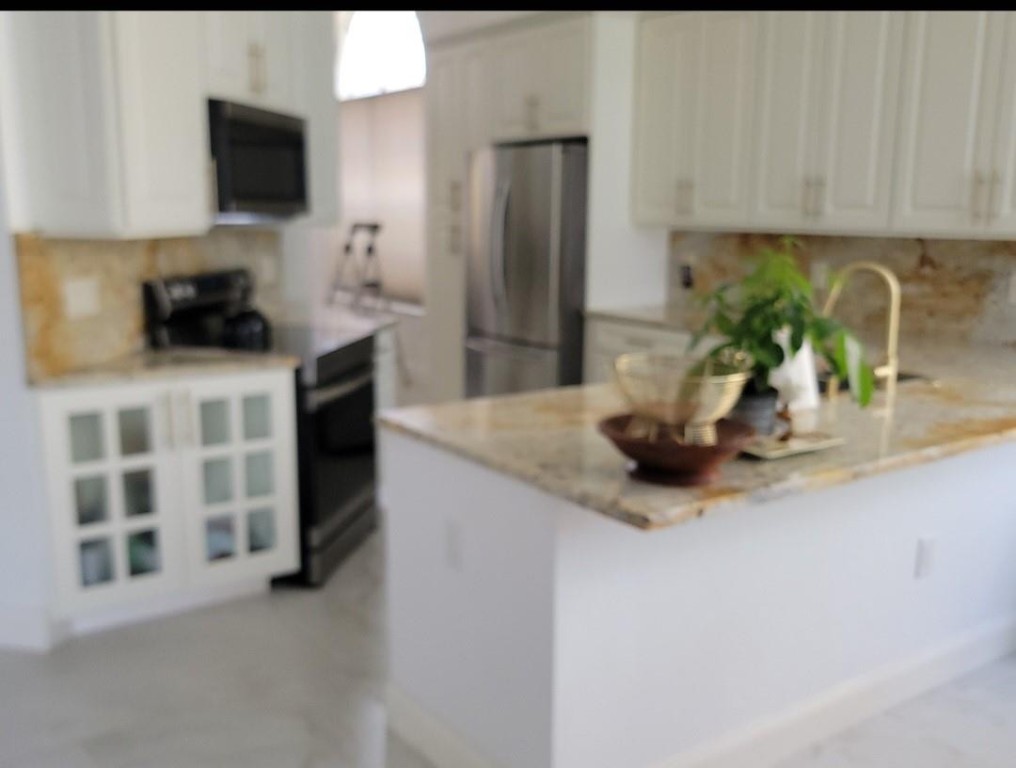 Lakeview Drive Sub - Residential